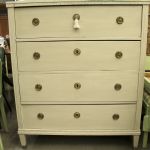 800 1547 CHEST OF DRAWERS